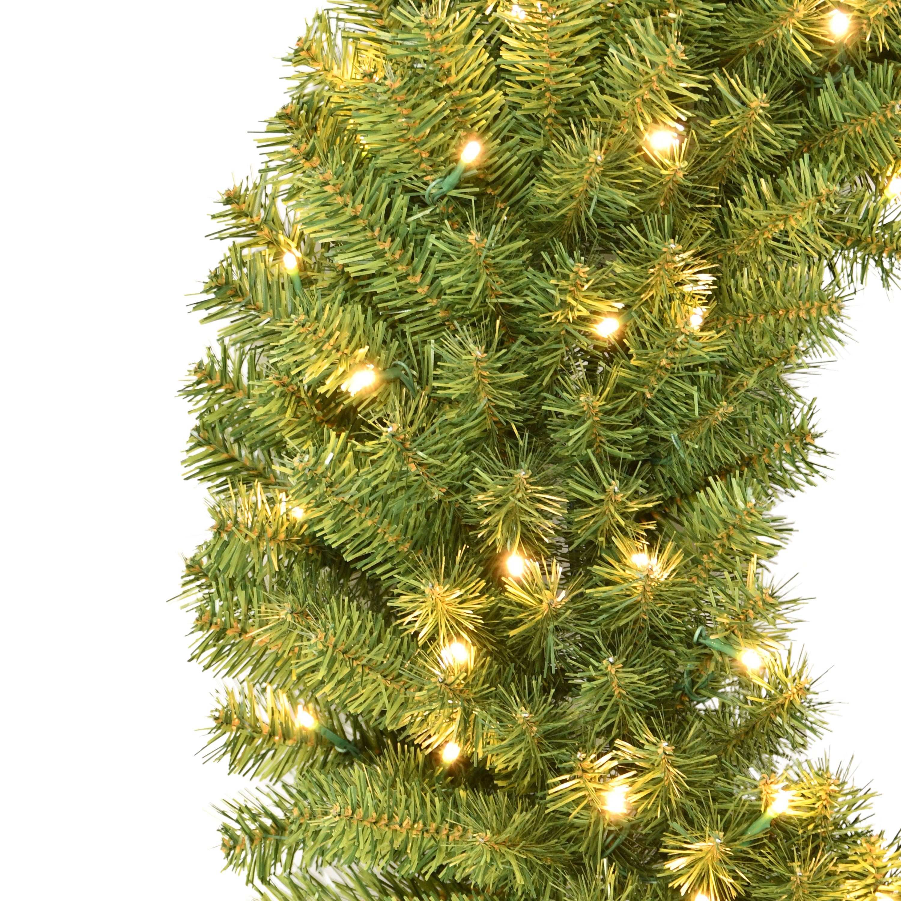 48" Pre-Lit Utah Spruce Wreath
